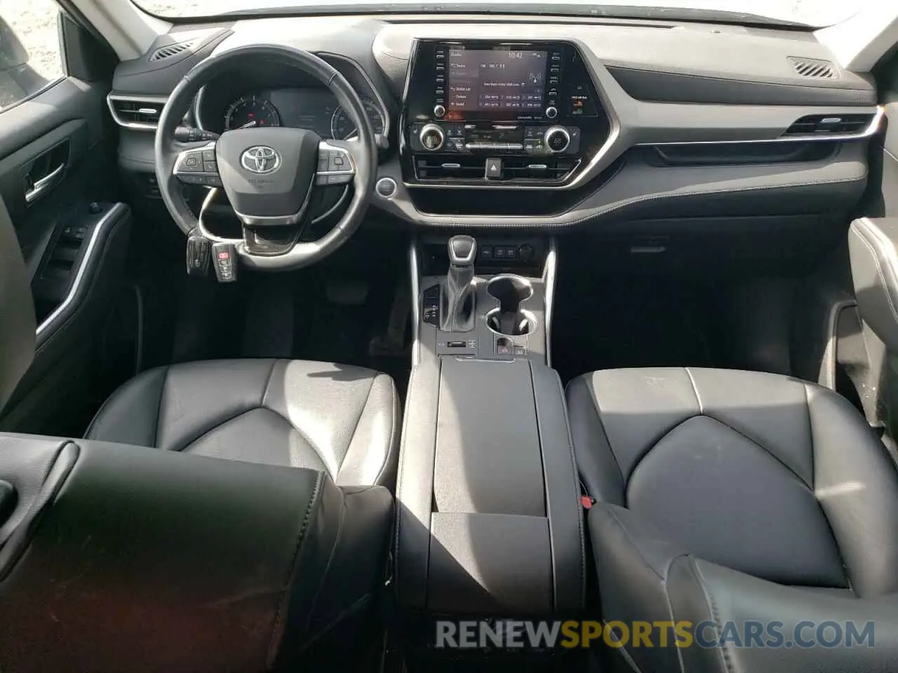 8 fotografías del automóvil dañado 5TDGZRBH0MS138927 TOYOTA HIGHLANDER 2021