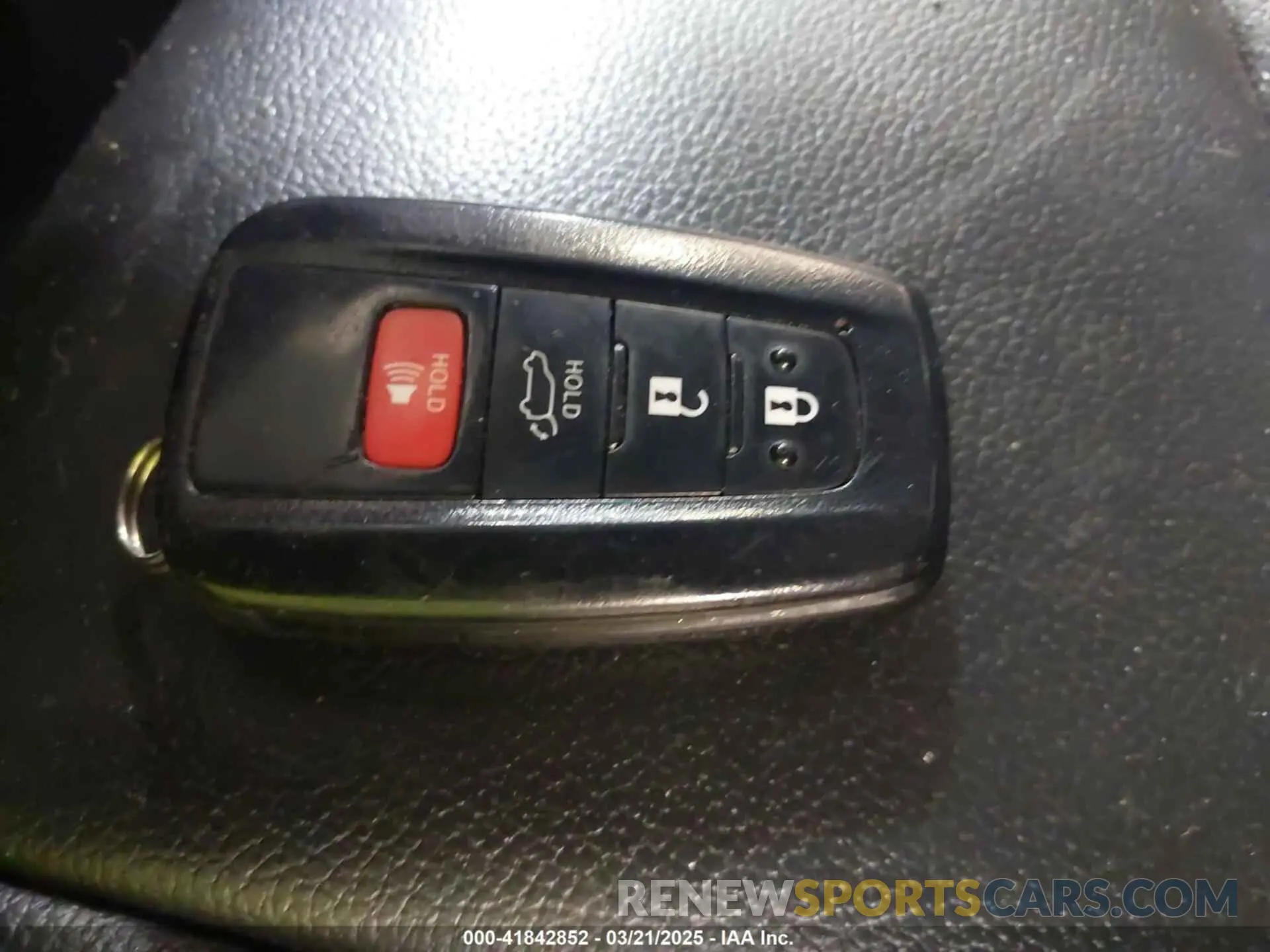11 fotografías del automóvil dañado 5TDGZRBH0MS541421 TOYOTA HIGHLANDER 2021