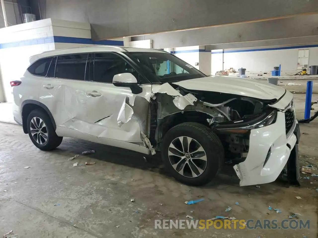 4 fotografías del automóvil dañado 5TDGZRBH1MS057578 TOYOTA HIGHLANDER 2021