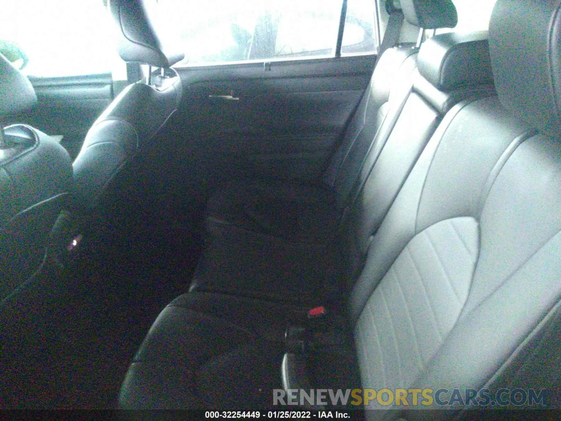 8 fotografías del automóvil dañado 5TDGZRBH1MS110604 TOYOTA HIGHLANDER 2021