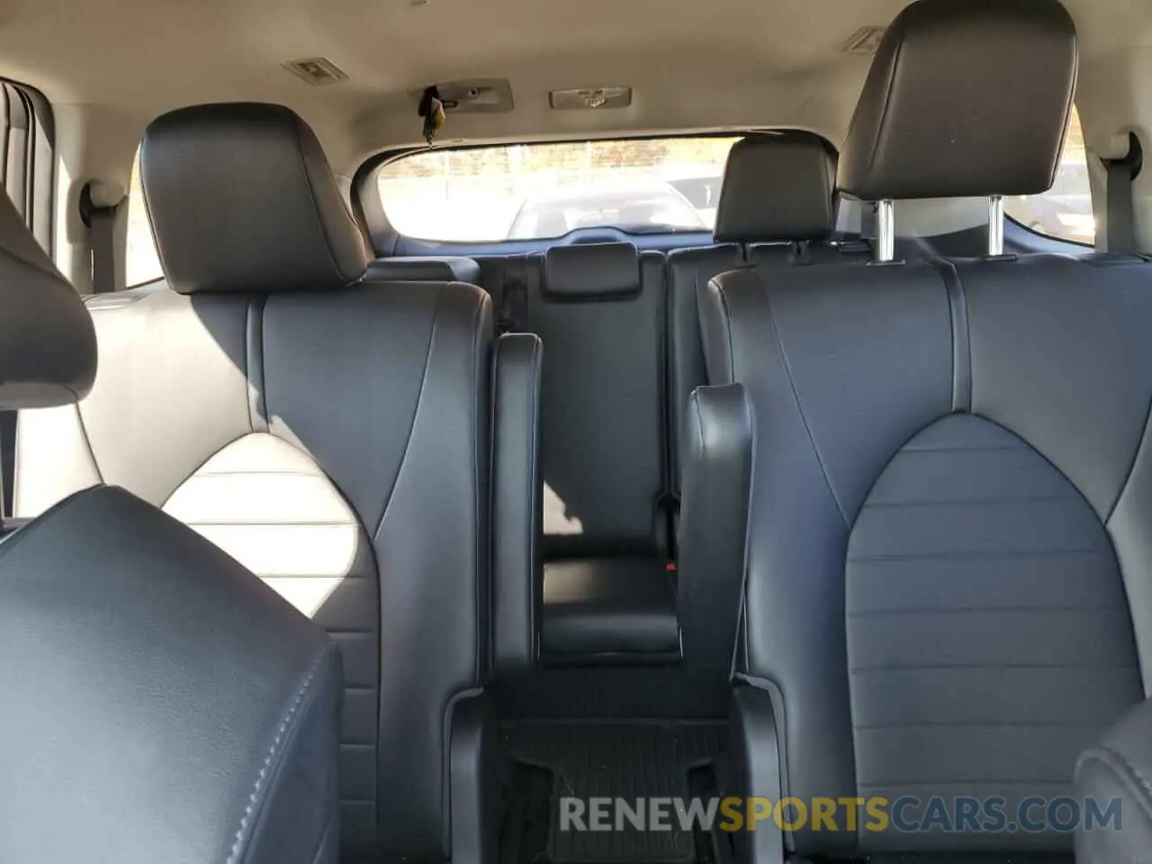 10 fotografías del automóvil dañado 5TDGZRBH1MS540049 TOYOTA HIGHLANDER 2021