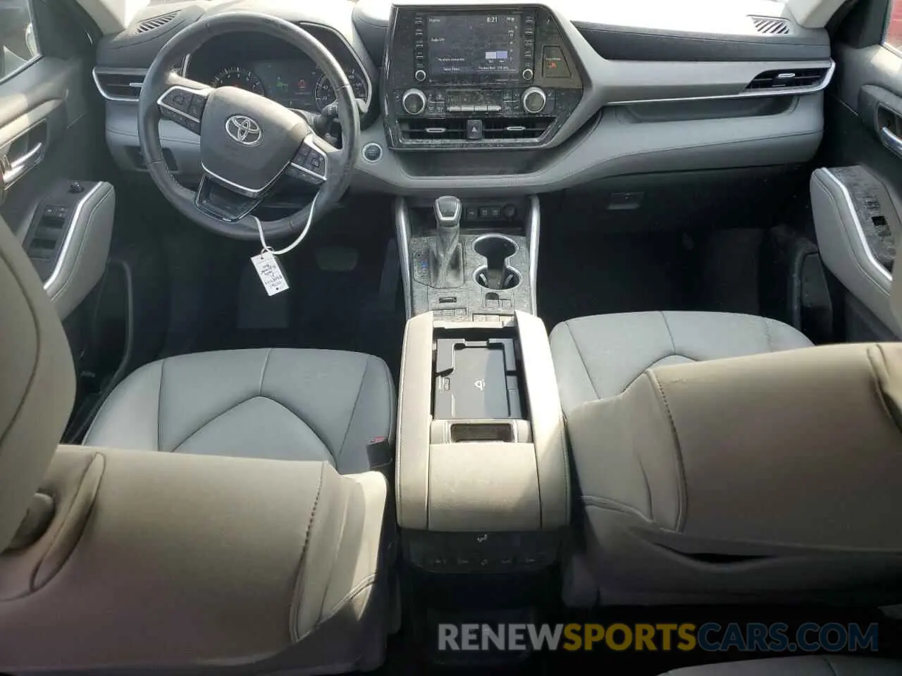 8 fotografías del automóvil dañado 5TDGZRBH2MS057301 TOYOTA HIGHLANDER 2021