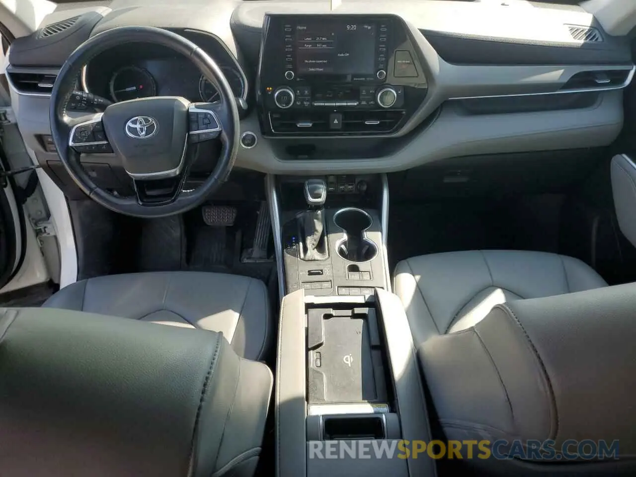 8 fotografías del automóvil dañado 5TDGZRBH2MS059646 TOYOTA HIGHLANDER 2021