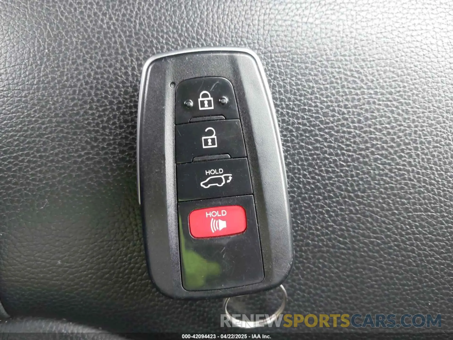 11 fotografías del automóvil dañado 5TDGZRBH2MS127119 TOYOTA HIGHLANDER 2021