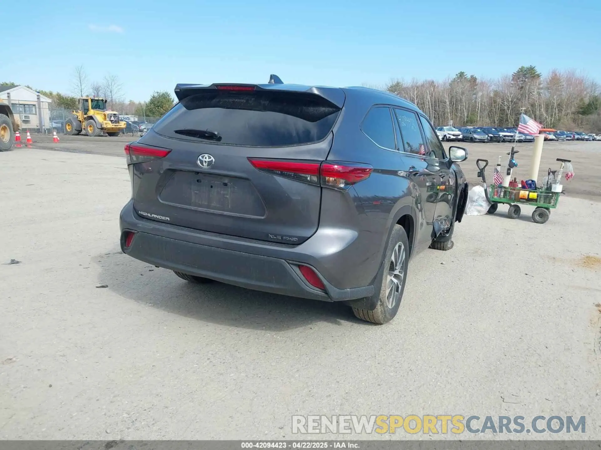 4 fotografías del automóvil dañado 5TDGZRBH2MS127119 TOYOTA HIGHLANDER 2021