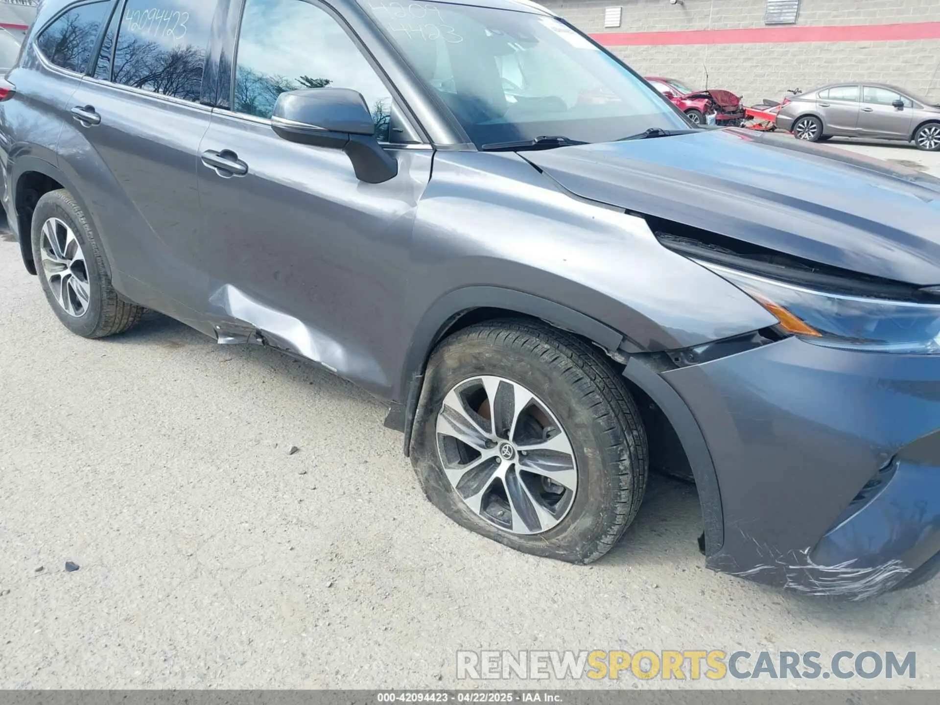 6 fotografías del automóvil dañado 5TDGZRBH2MS127119 TOYOTA HIGHLANDER 2021