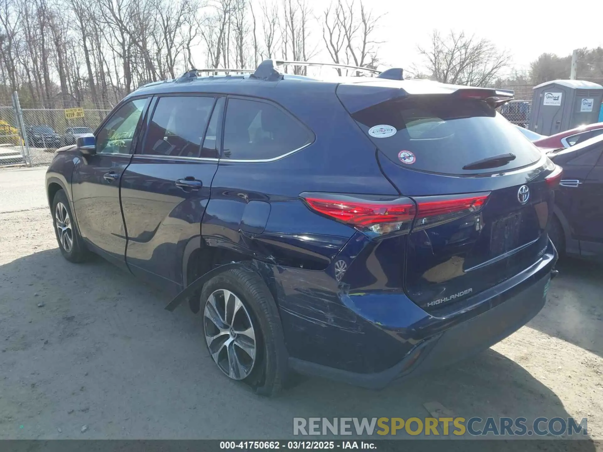 3 fotografías del automóvil dañado 5TDGZRBH2MS142347 TOYOTA HIGHLANDER 2021