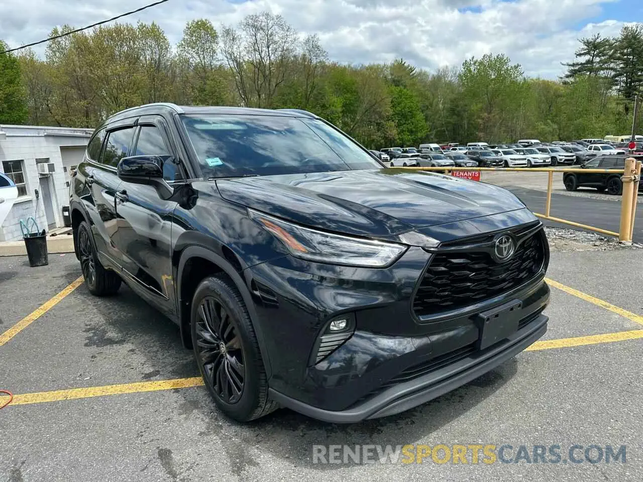 4 fotografías del automóvil dañado 5TDGZRBH2MS549195 TOYOTA HIGHLANDER 2021