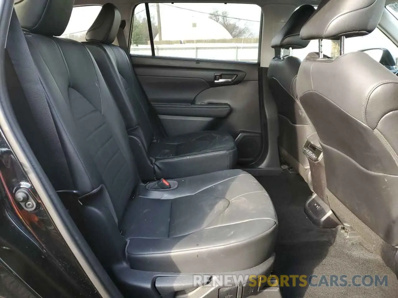 11 fotografías del automóvil dañado 5TDGZRBH3MS076813 TOYOTA HIGHLANDER 2021
