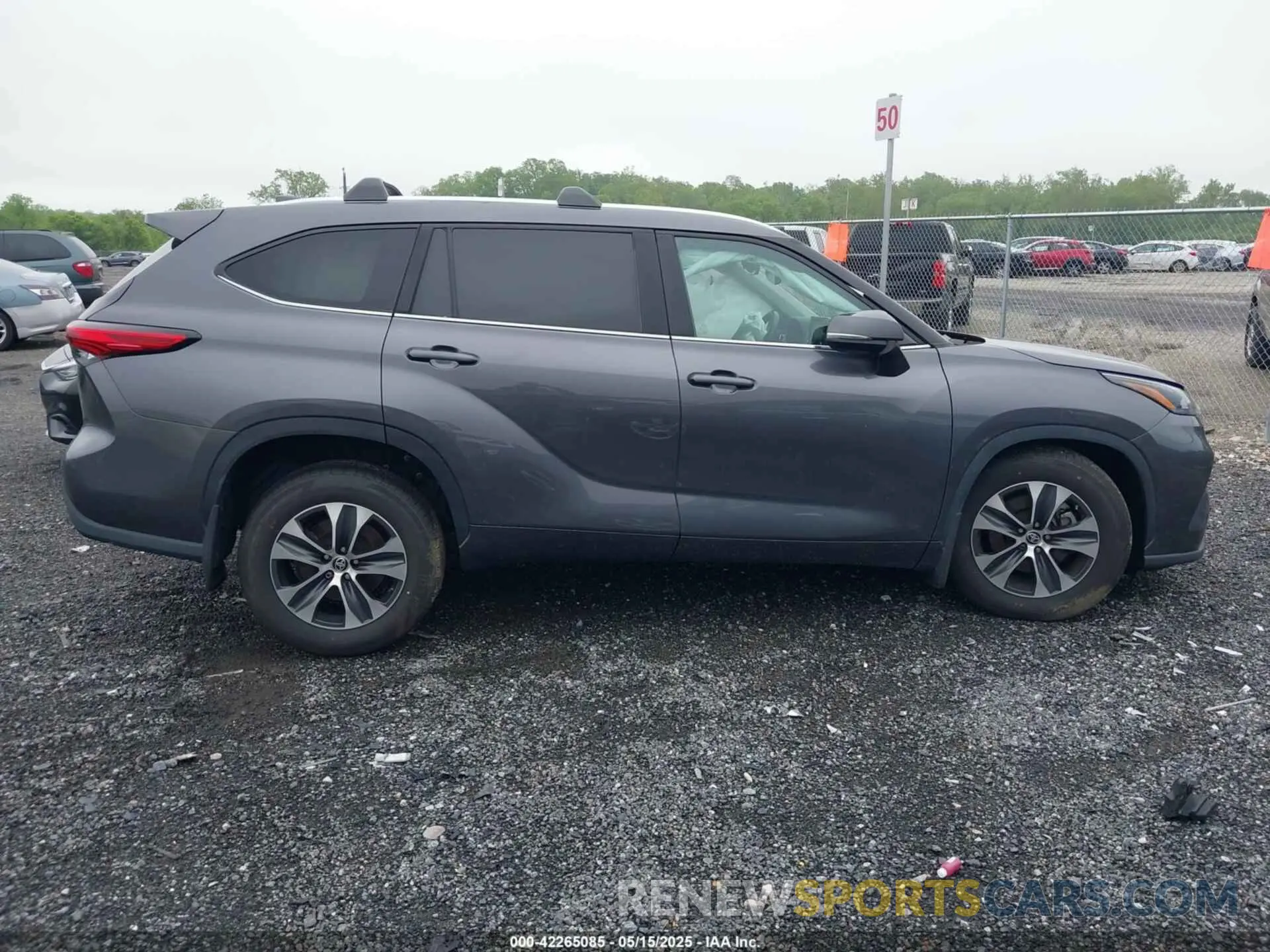 13 fotografías del automóvil dañado 5TDGZRBH3MS077976 TOYOTA HIGHLANDER 2021