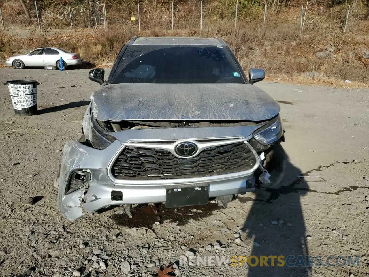5 fotografías del automóvil dañado 5TDGZRBH3MS100673 TOYOTA HIGHLANDER 2021
