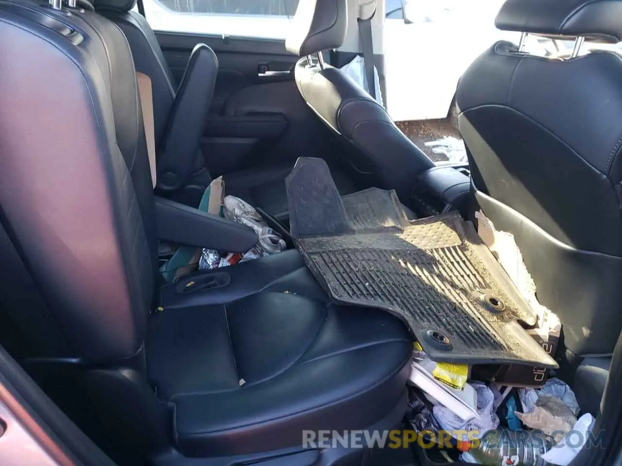 11 fotografías del automóvil dañado 5TDGZRBH3MS126254 TOYOTA HIGHLANDER 2021