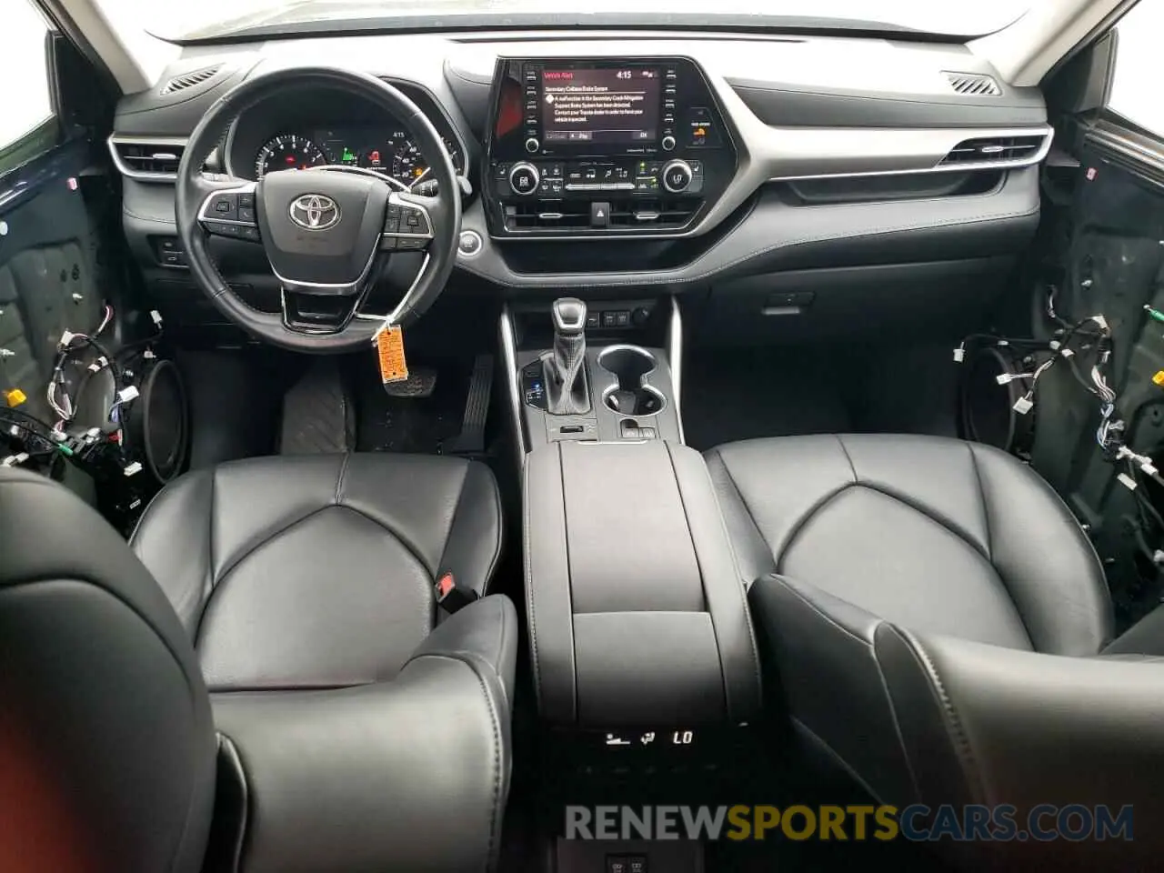 8 fotografías del automóvil dañado 5TDGZRBH3MS524242 TOYOTA HIGHLANDER 2021