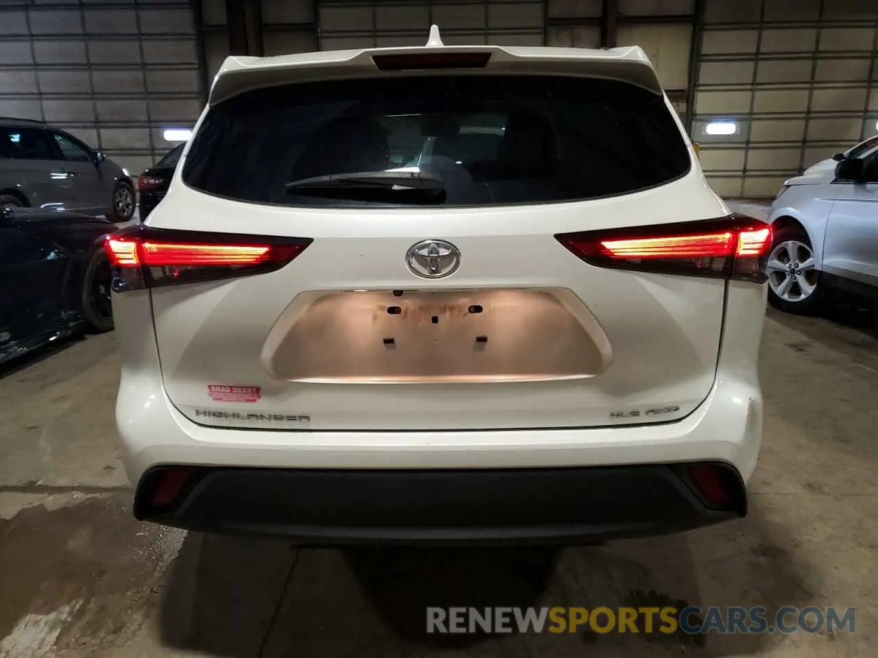 6 fotografías del automóvil dañado 5TDGZRBH5MS069605 TOYOTA HIGHLANDER 2021