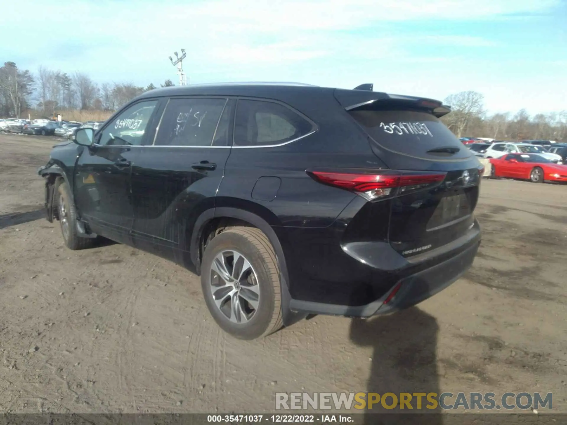 3 fotografías del automóvil dañado 5TDGZRBH5MS071192 TOYOTA HIGHLANDER 2021