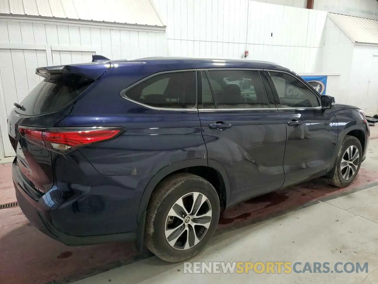 3 fotografías del automóvil dañado 5TDGZRBH5MS103347 TOYOTA HIGHLANDER 2021