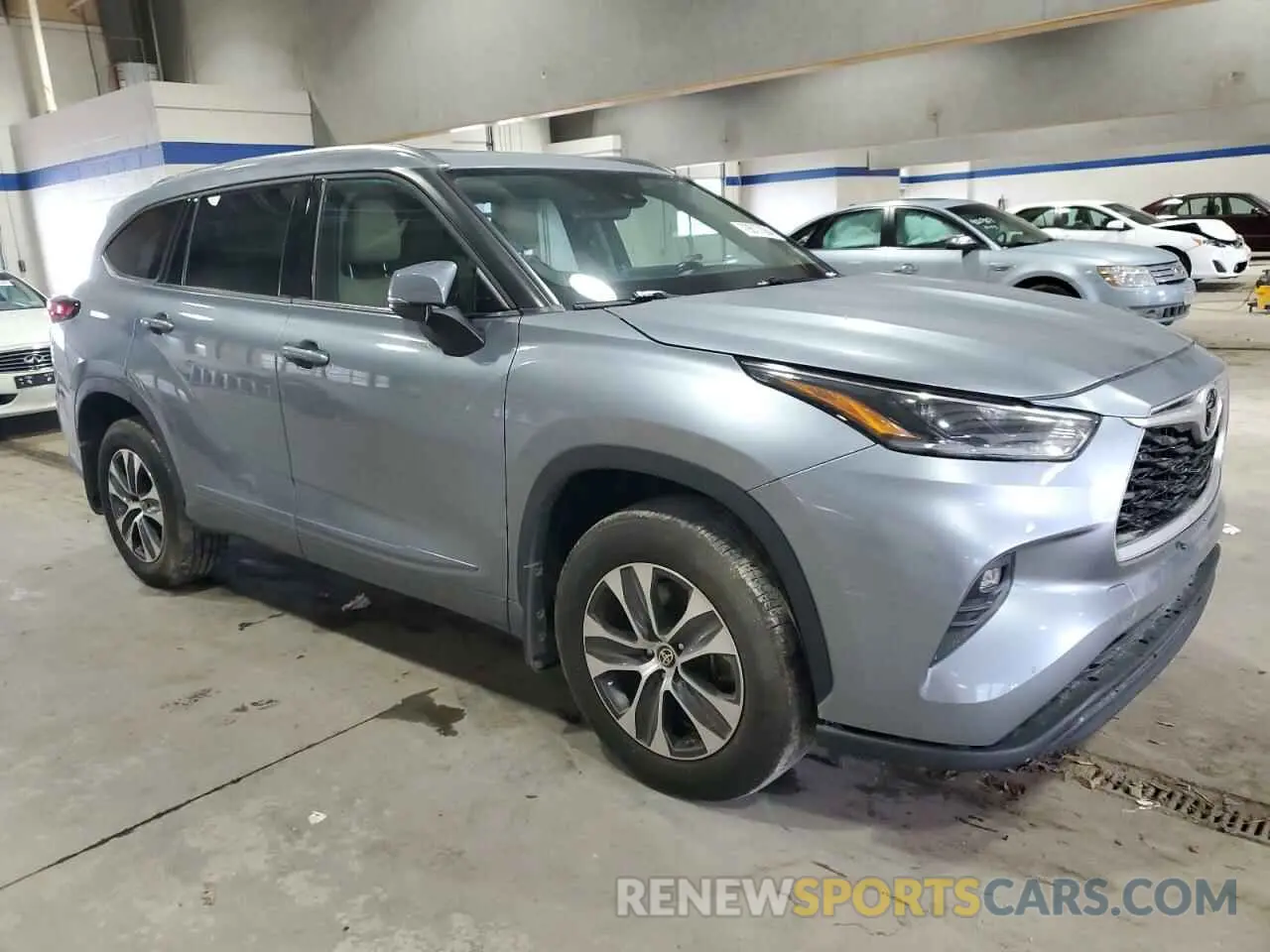 4 fotografías del automóvil dañado 5TDGZRBH6MS059326 TOYOTA HIGHLANDER 2021
