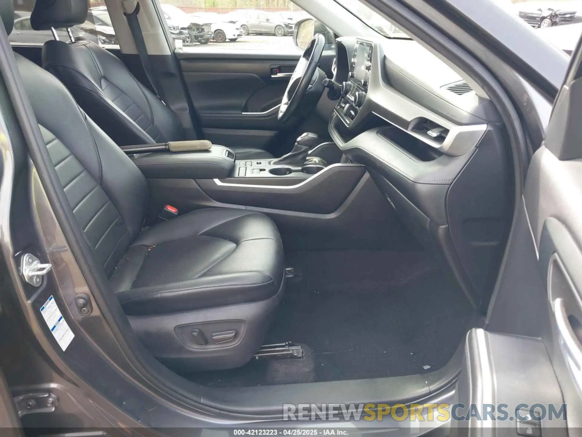 5 fotografías del automóvil dañado 5TDGZRBH6MS075994 TOYOTA HIGHLANDER 2021