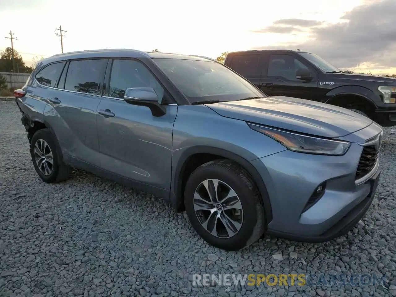 4 fotografías del automóvil dañado 5TDGZRBH6MS144585 TOYOTA HIGHLANDER 2021