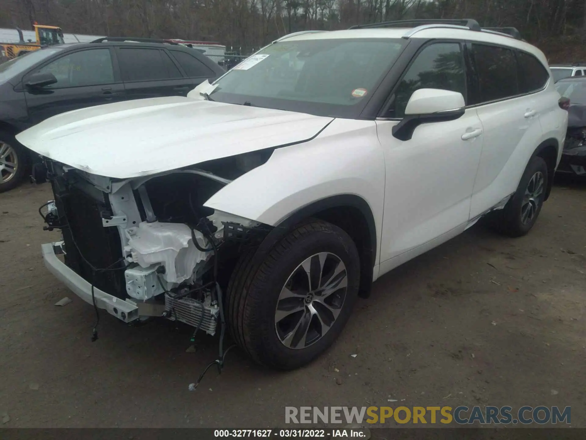 2 fotografías del automóvil dañado 5TDGZRBH7MS070805 TOYOTA HIGHLANDER 2021