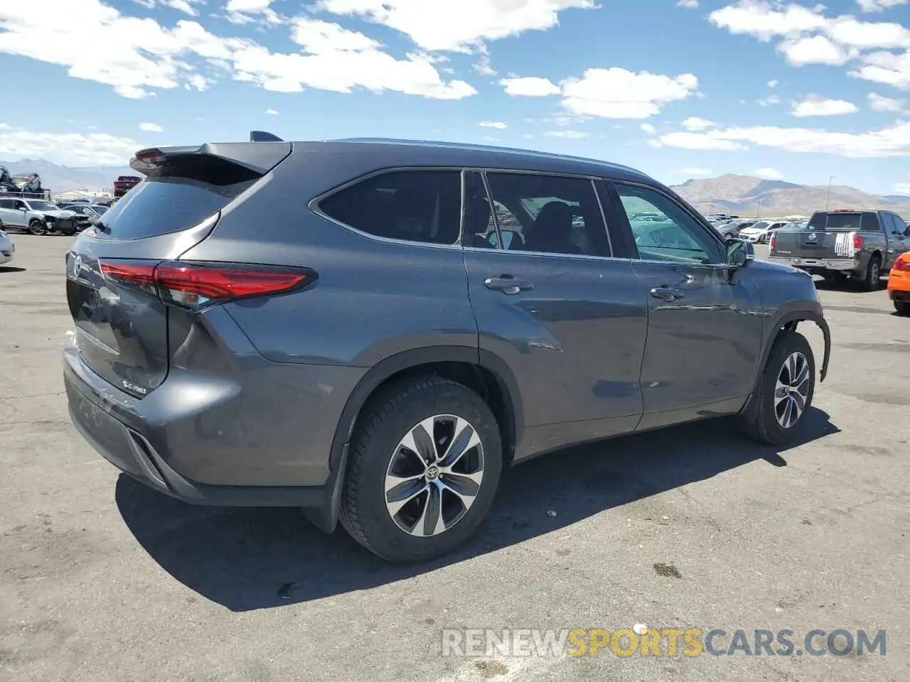 3 fotografías del automóvil dañado 5TDGZRBH7MS526480 TOYOTA HIGHLANDER 2021