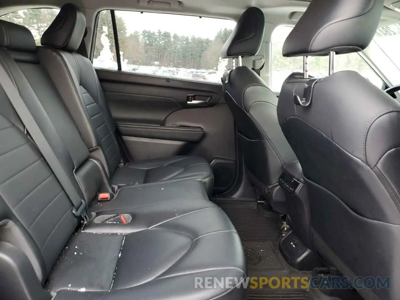 11 fotografías del automóvil dañado 5TDGZRBH7MS529976 TOYOTA HIGHLANDER 2021