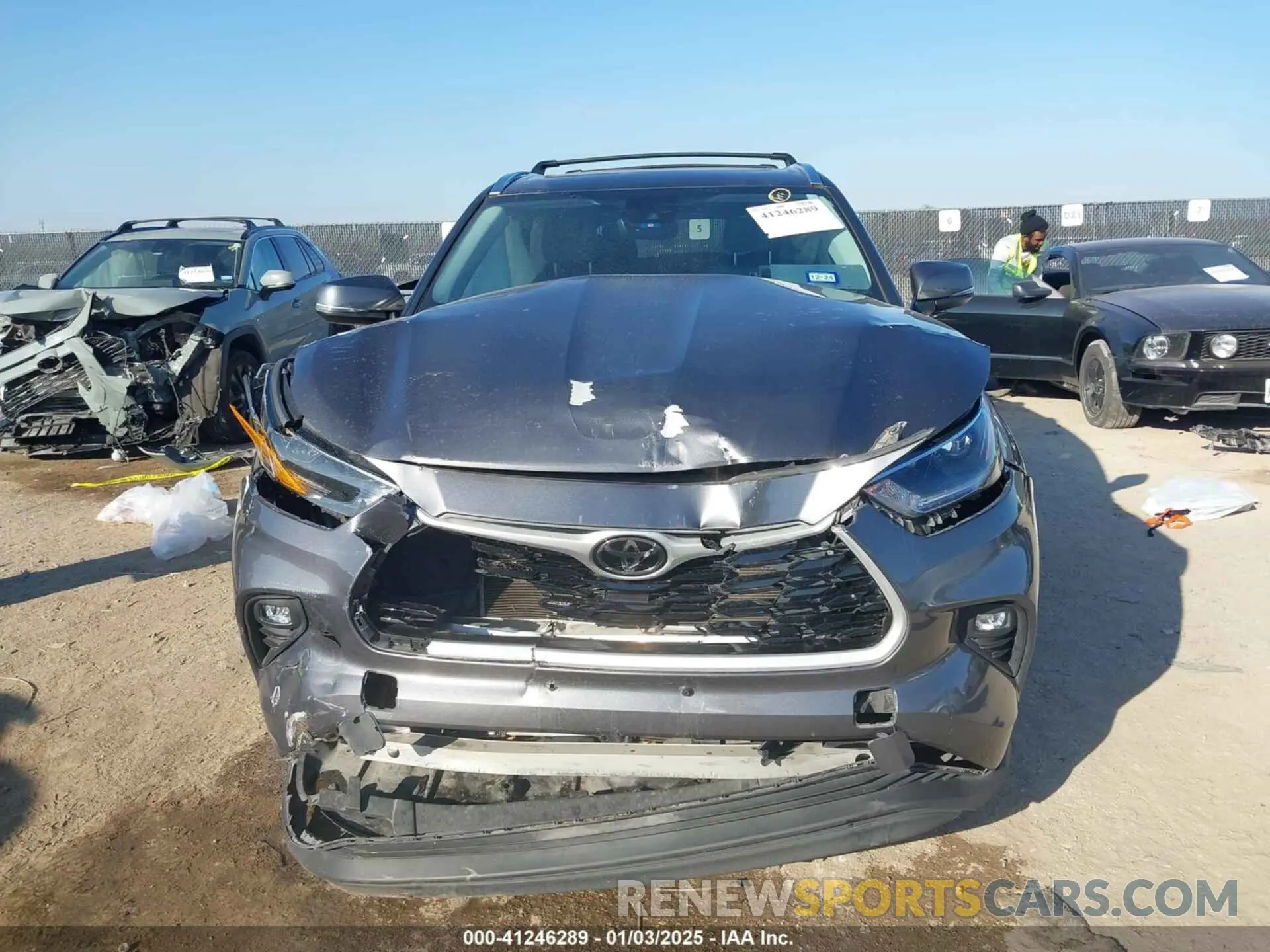 12 fotografías del automóvil dañado 5TDGZRBH7MS540086 TOYOTA HIGHLANDER 2021