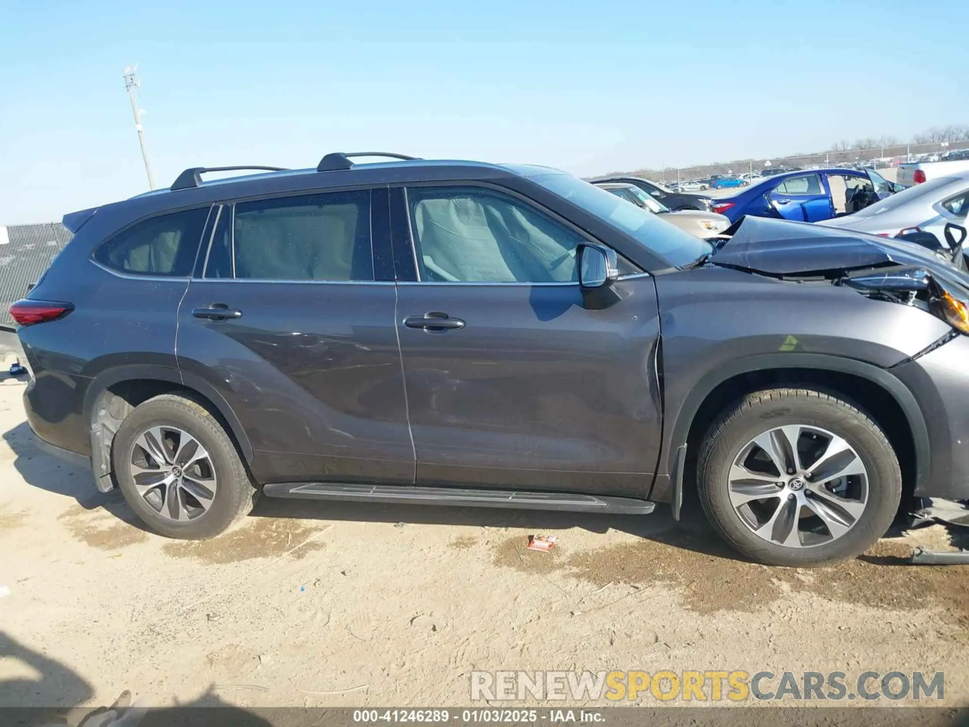 13 fotografías del automóvil dañado 5TDGZRBH7MS540086 TOYOTA HIGHLANDER 2021