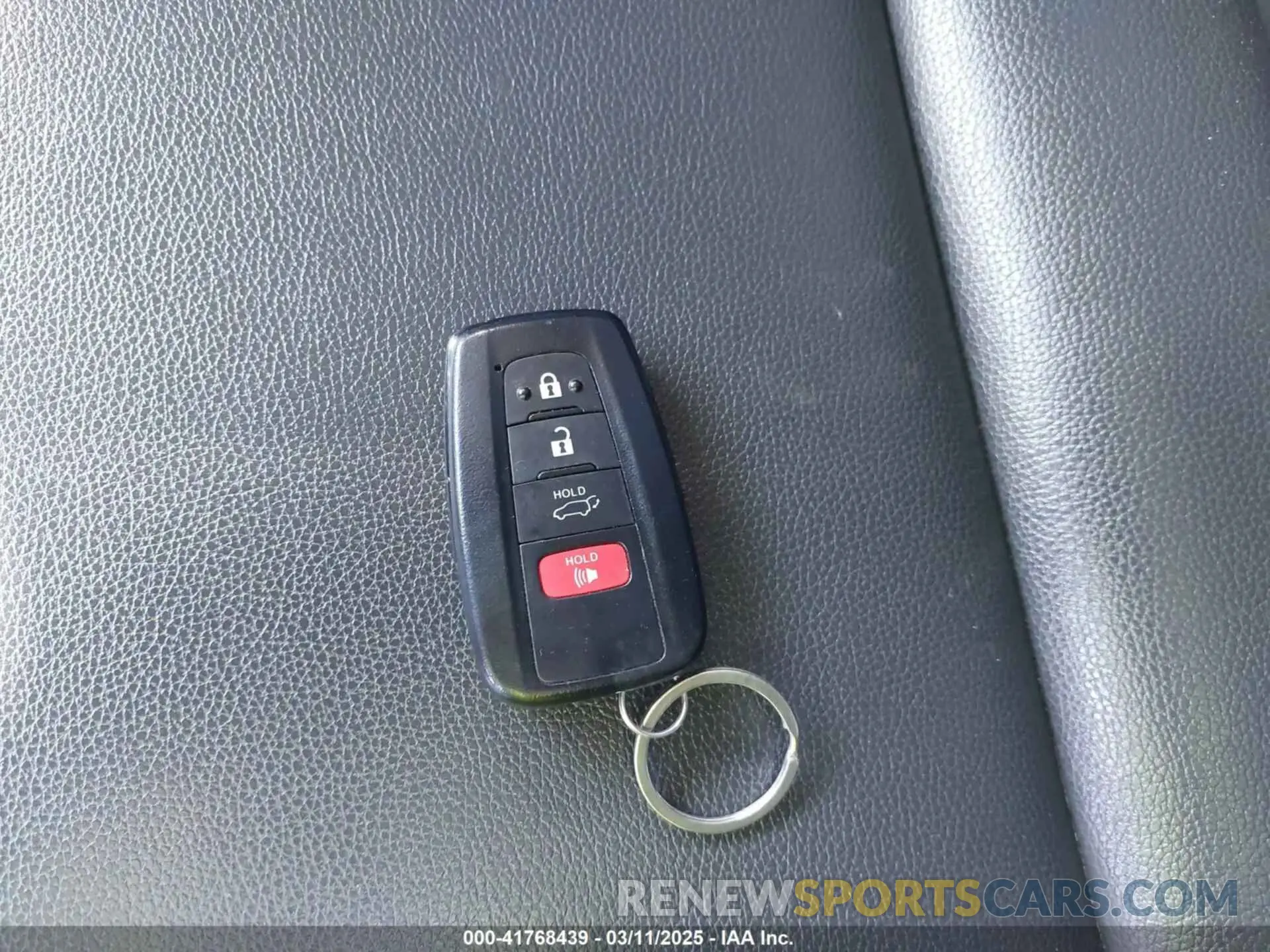 11 fotografías del automóvil dañado 5TDGZRBH7MS557857 TOYOTA HIGHLANDER 2021
