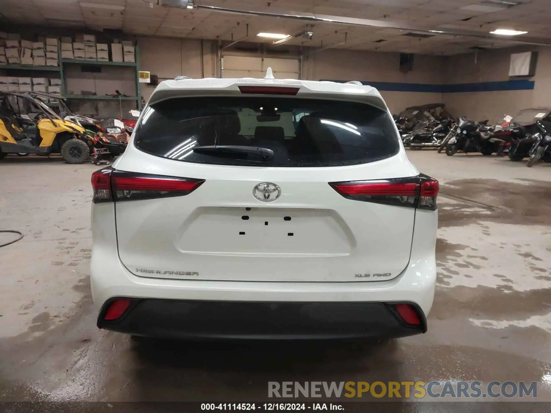 17 fotografías del automóvil dañado 5TDGZRBH8MS135791 TOYOTA HIGHLANDER 2021