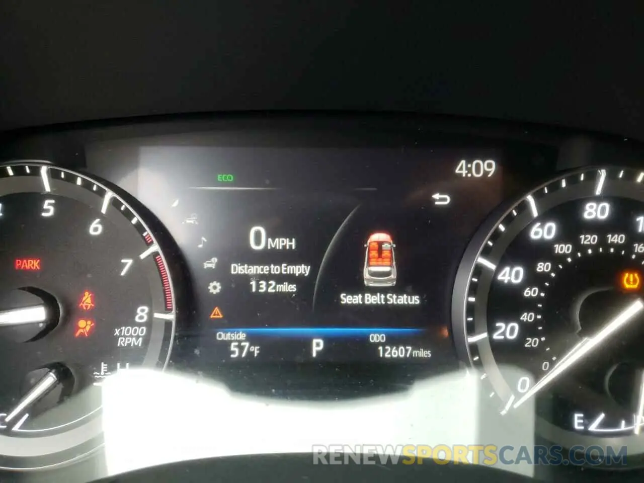 8 fotografías del automóvil dañado 5TDGZRBH9MS154804 TOYOTA HIGHLANDER 2021