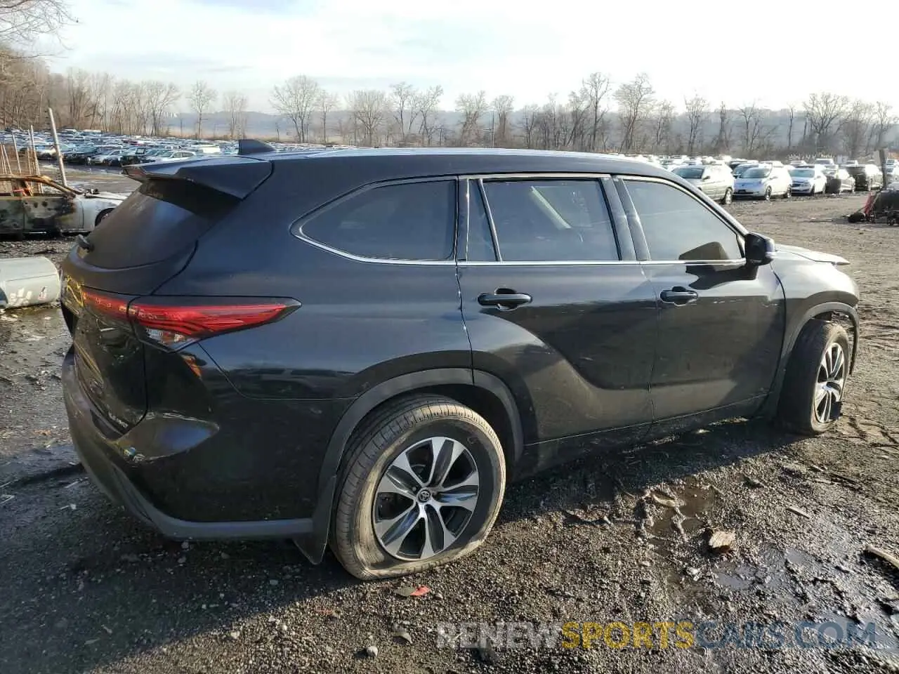 3 fotografías del automóvil dañado 5TDGZRBH9MS528862 TOYOTA HIGHLANDER 2021