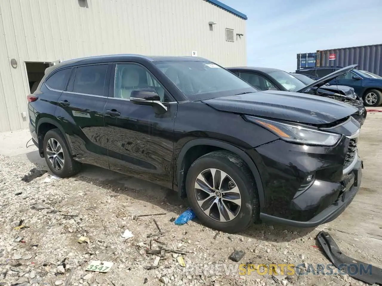 4 fotografías del automóvil dañado 5TDGZRBHXMS074492 TOYOTA HIGHLANDER 2021