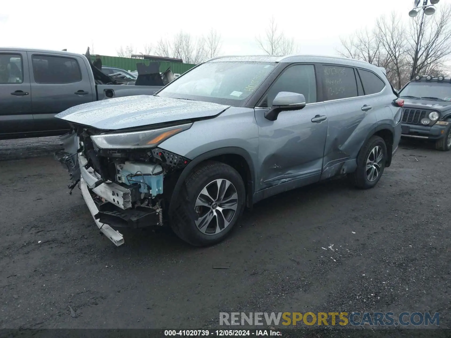 2 fotografías del automóvil dañado 5TDGZRBHXMS095794 TOYOTA HIGHLANDER 2021