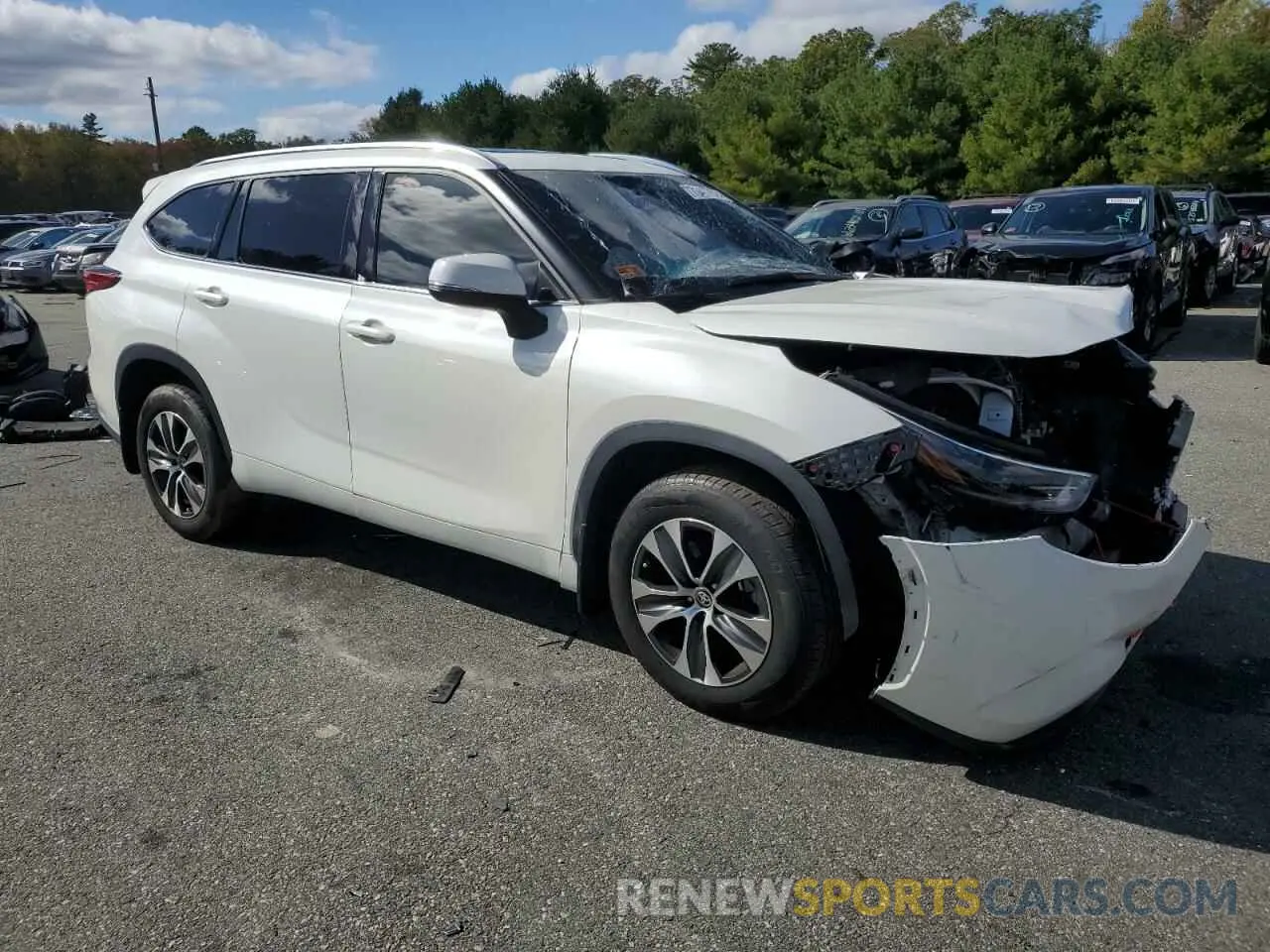 4 fotografías del automóvil dañado 5TDGZRBHXMS102226 TOYOTA HIGHLANDER 2021