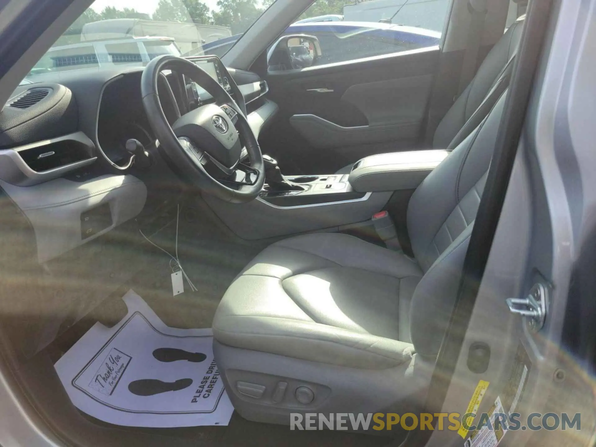 13 fotografías del automóvil dañado 5TDHARAH5MS509092 TOYOTA HIGHLANDER 2021
