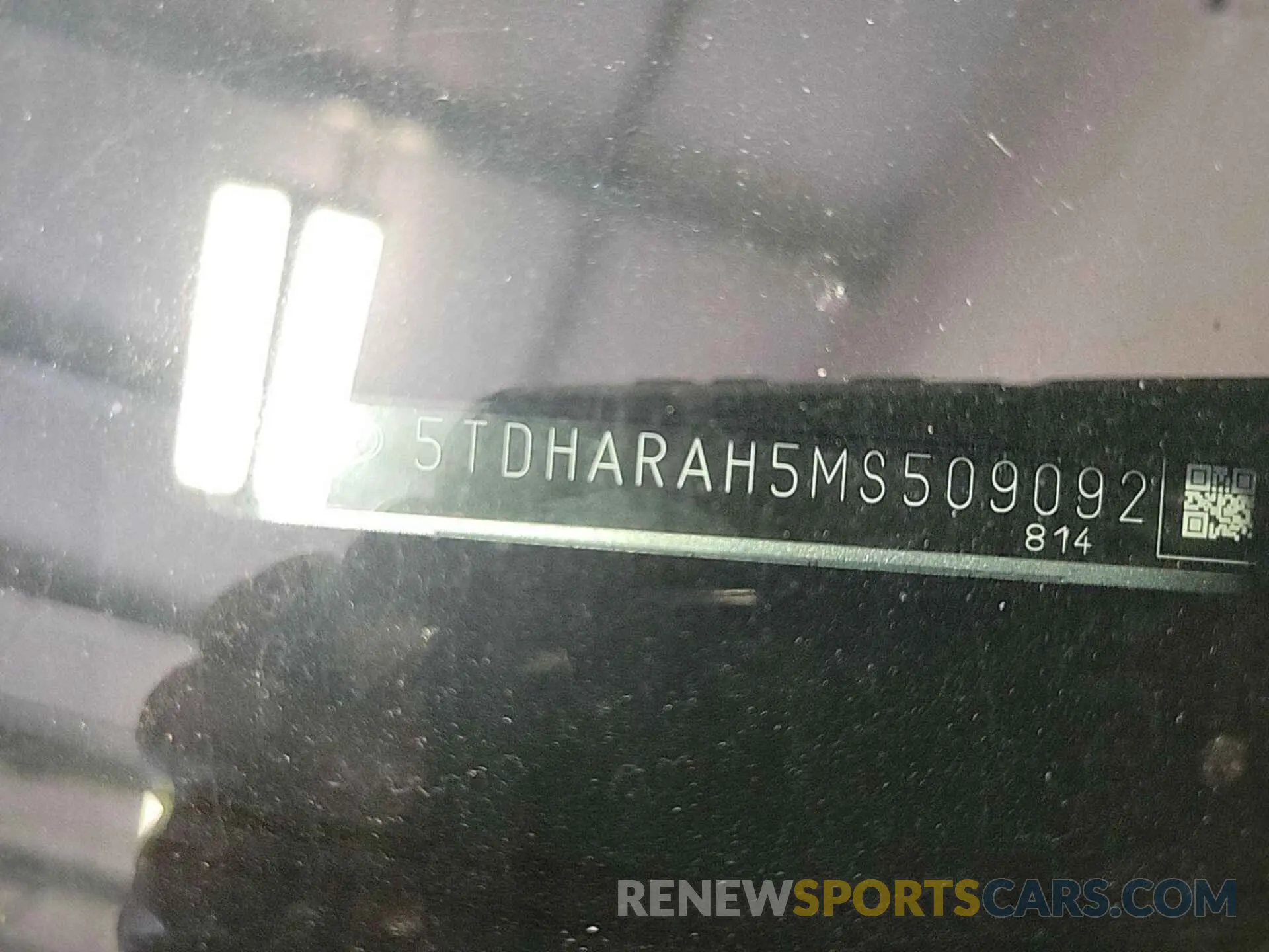 28 fotografías del automóvil dañado 5TDHARAH5MS509092 TOYOTA HIGHLANDER 2021