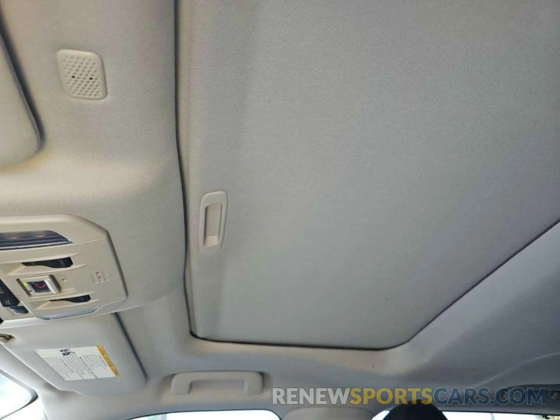 19 fotografías del automóvil dañado 5TDHARAH6MS012049 TOYOTA HIGHLANDER 2021