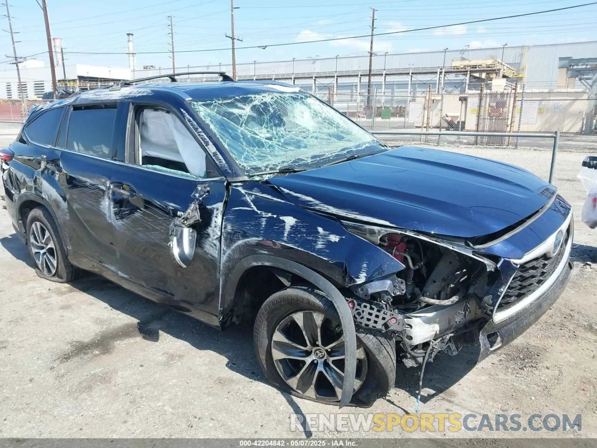 1 fotografías del automóvil dañado 5TDHARAH9MS509001 TOYOTA HIGHLANDER 2021