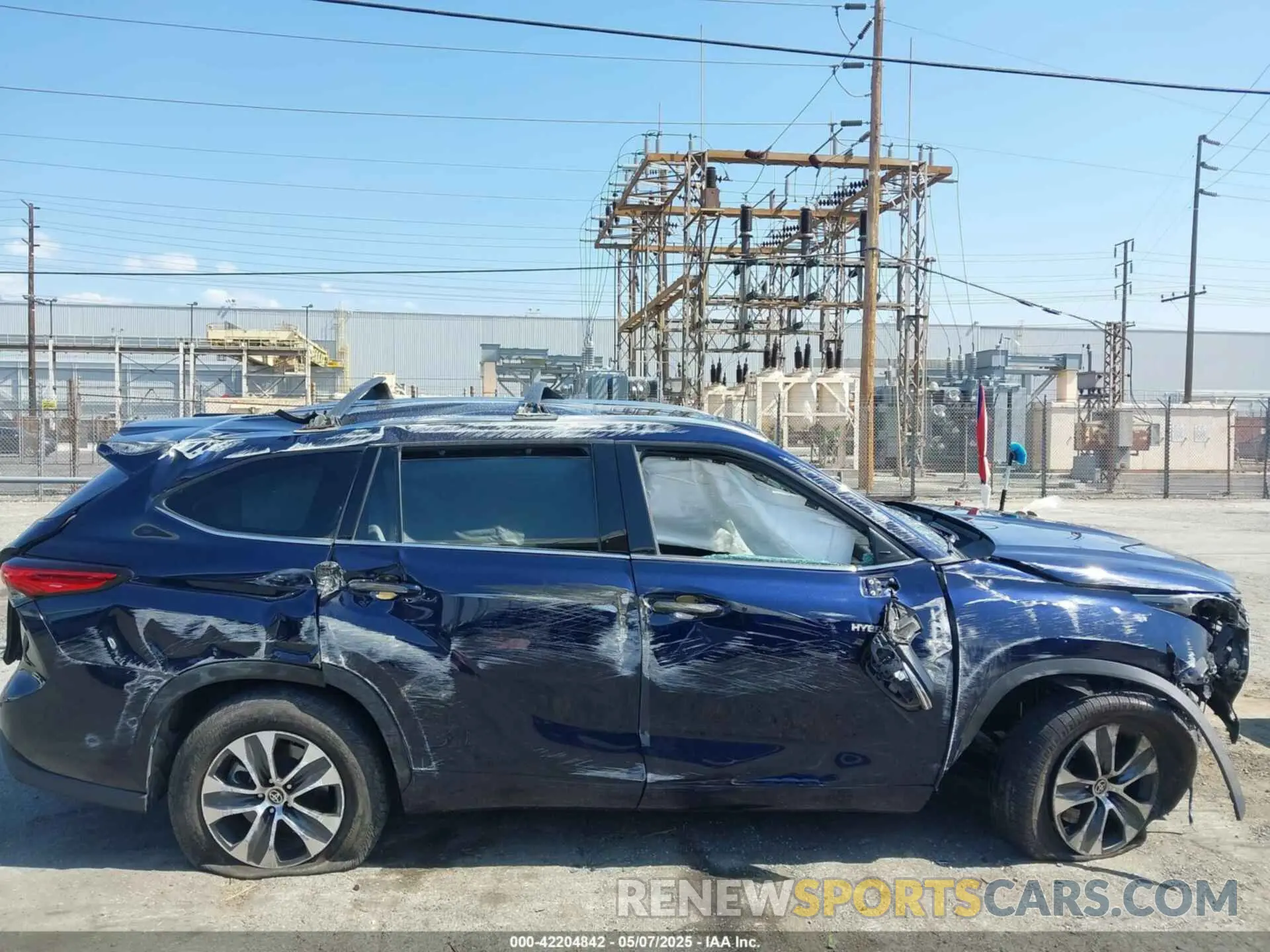 13 fotografías del automóvil dañado 5TDHARAH9MS509001 TOYOTA HIGHLANDER 2021