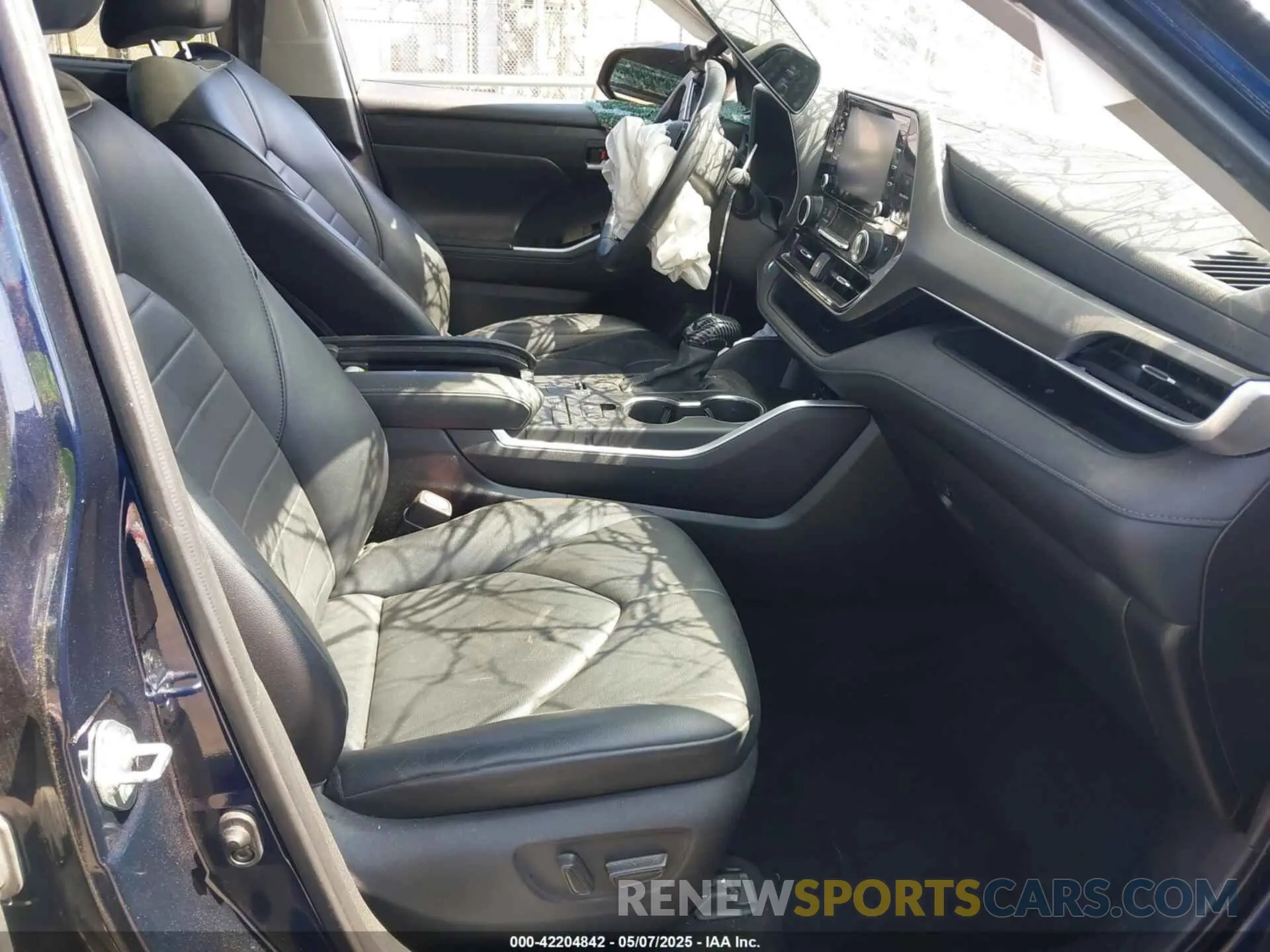 5 fotografías del automóvil dañado 5TDHARAH9MS509001 TOYOTA HIGHLANDER 2021