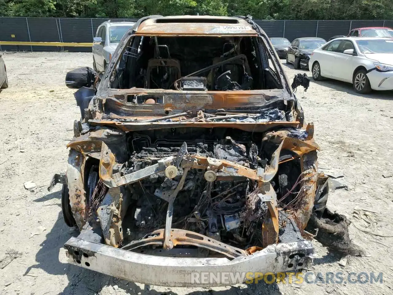 5 fotografías del automóvil dañado 5TDHBRCH1MS028122 TOYOTA HIGHLANDER 2021