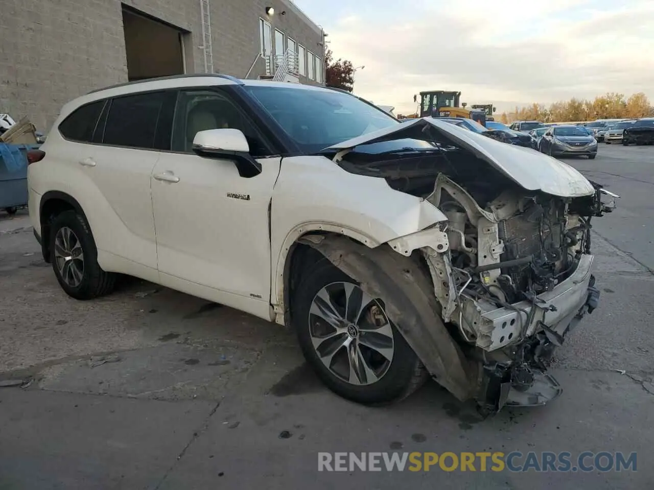 4 fotografías del automóvil dañado 5TDHBRCH1MS516244 TOYOTA HIGHLANDER 2021