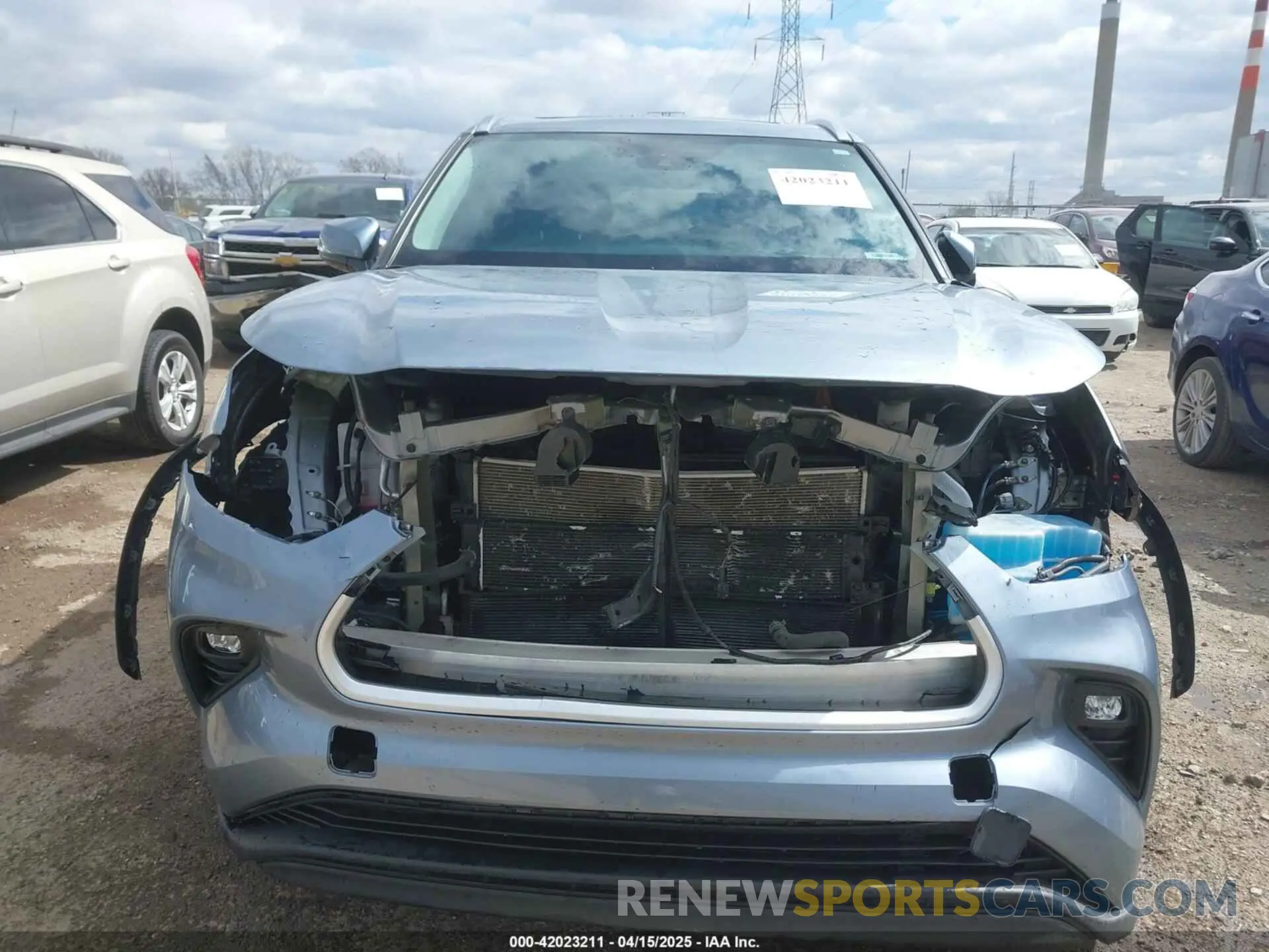 13 fotografías del automóvil dañado 5TDHBRCH2MS029022 TOYOTA HIGHLANDER 2021