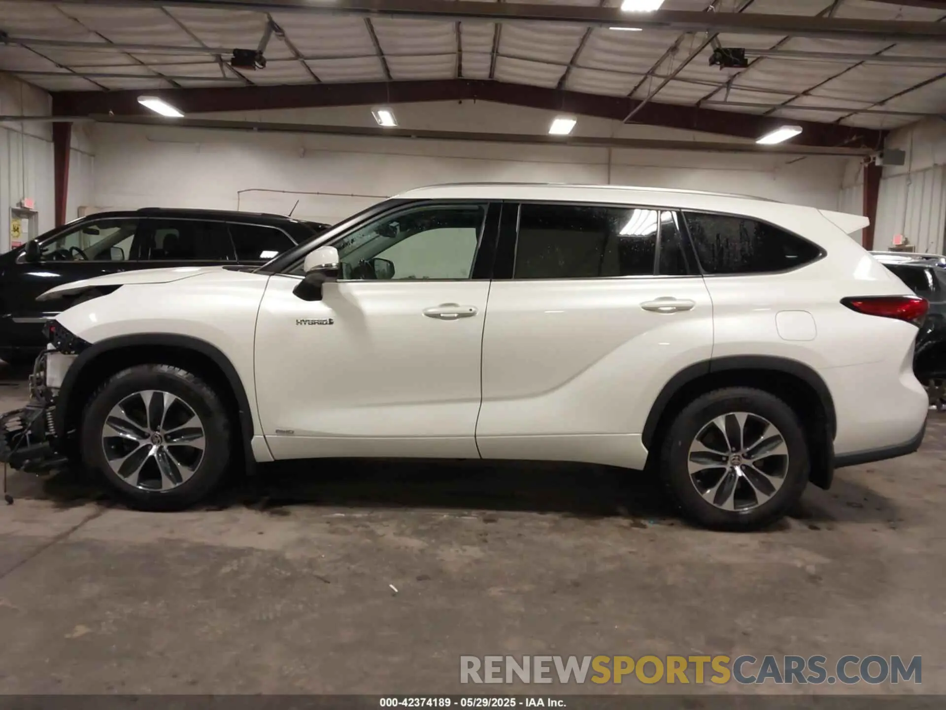 15 fotografías del automóvil dañado 5TDHBRCH2MS515572 TOYOTA HIGHLANDER 2021