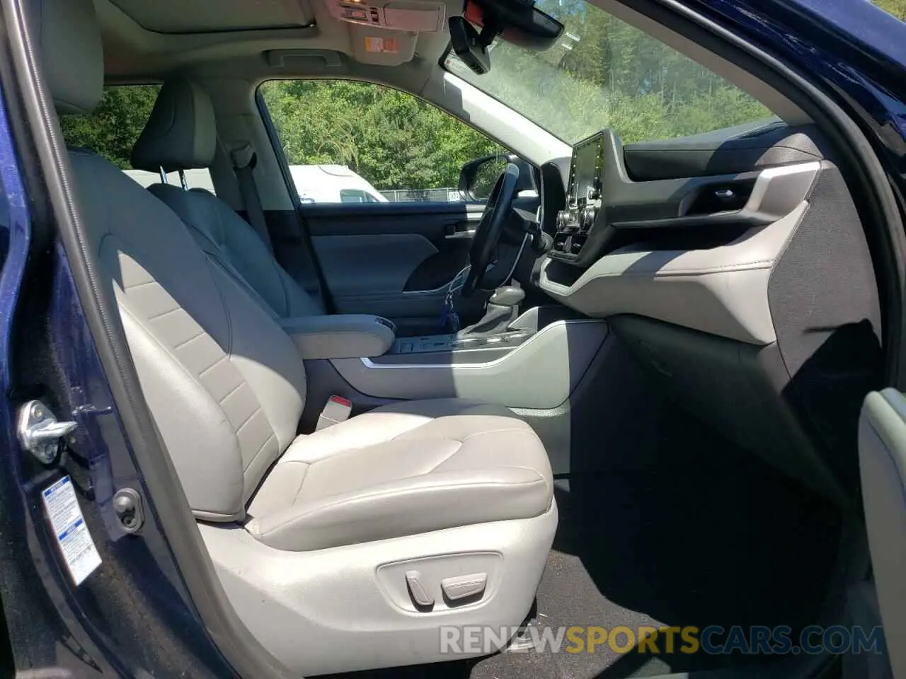 5 fotografías del automóvil dañado 5TDHBRCH2MS517516 TOYOTA HIGHLANDER 2021