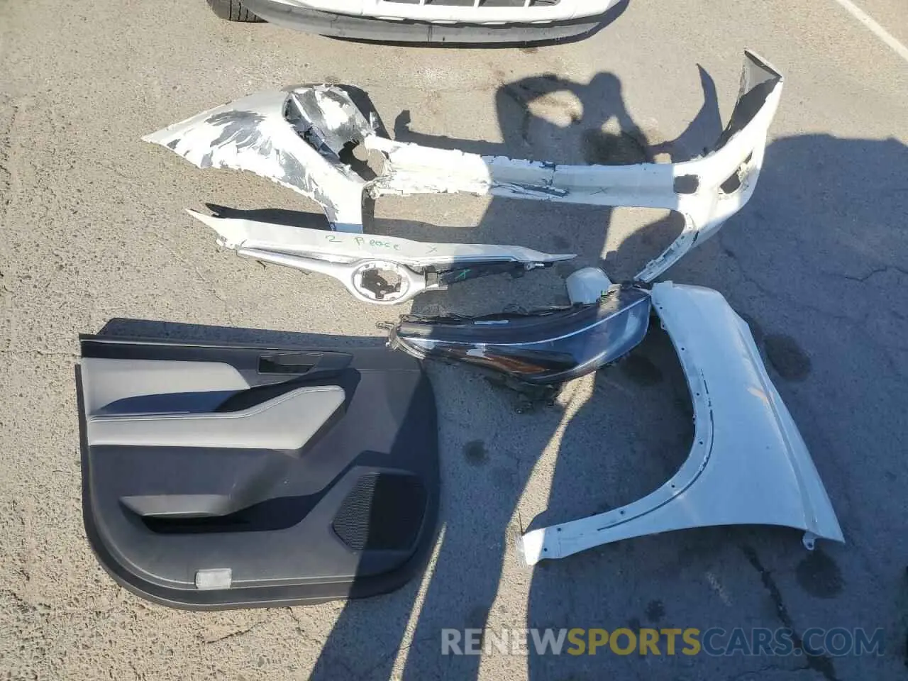 13 fotografías del automóvil dañado 5TDHBRCH3MS532560 TOYOTA HIGHLANDER 2021
