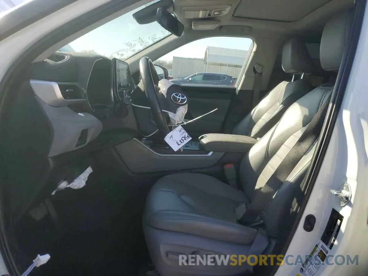 7 fotografías del automóvil dañado 5TDHBRCH3MS532560 TOYOTA HIGHLANDER 2021