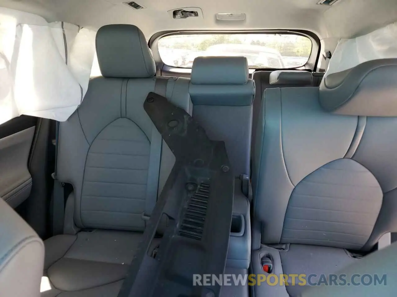 10 fotografías del automóvil dañado 5TDHBRCH4MS517565 TOYOTA HIGHLANDER 2021