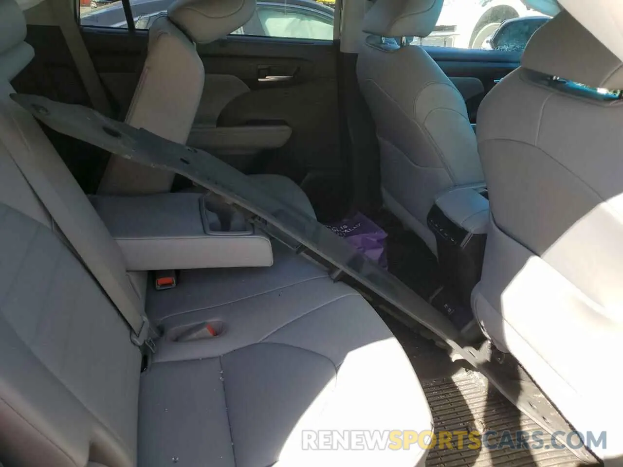 11 fotografías del automóvil dañado 5TDHBRCH4MS517565 TOYOTA HIGHLANDER 2021